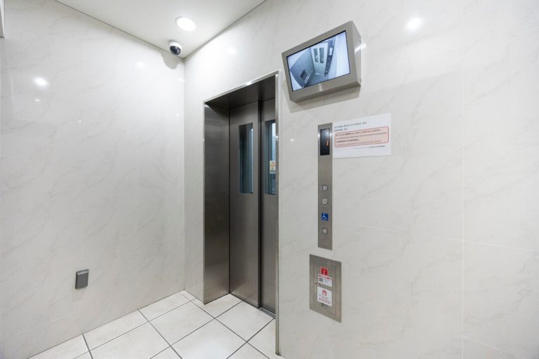 エレベーターホール