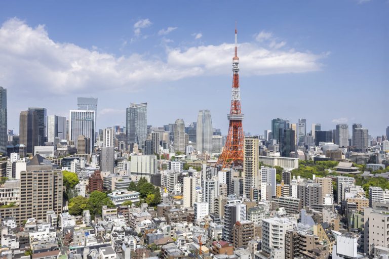 パークコート麻布十番ザ・タワー　空と光、そして東京タワーを愉しむ31階の邸宅