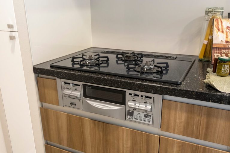 キッチン 3口ガスコンロ