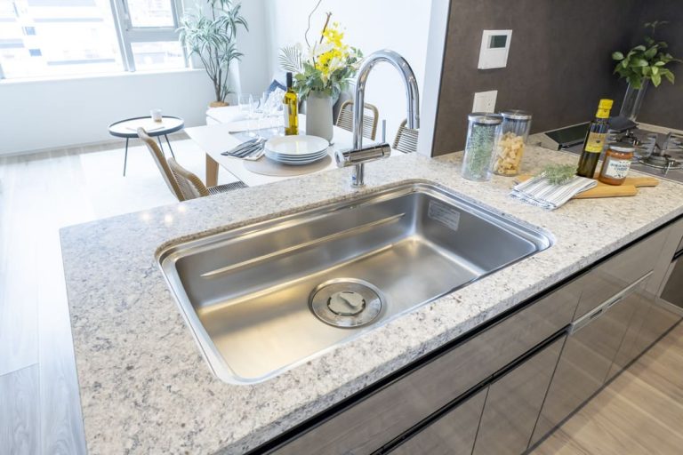 キッチン シンク