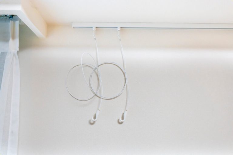 リビングダイニング ピクチャーレール付