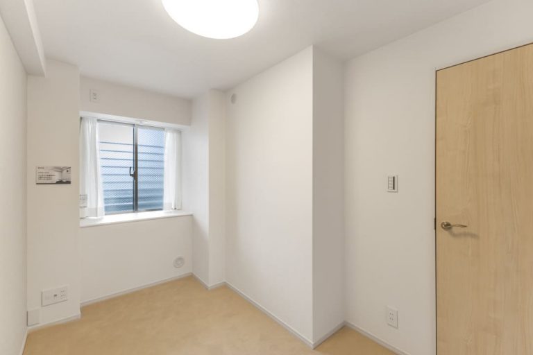 寝室3（約4.2帖）