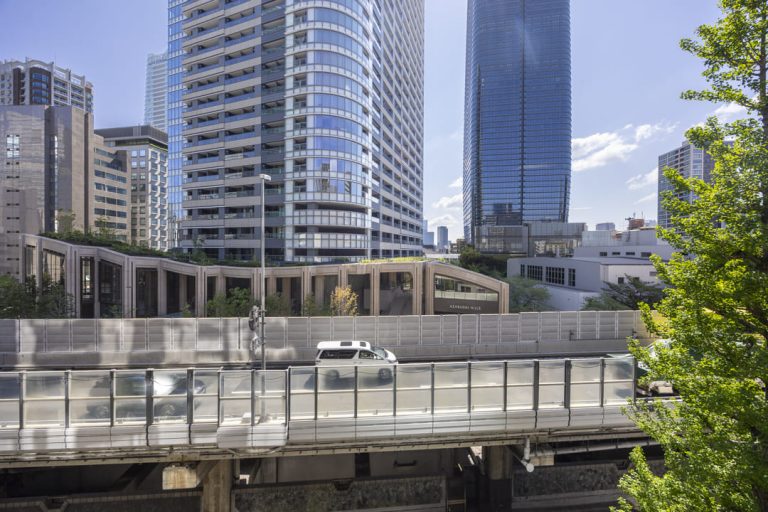 眺望（LDK東側バルコニー）