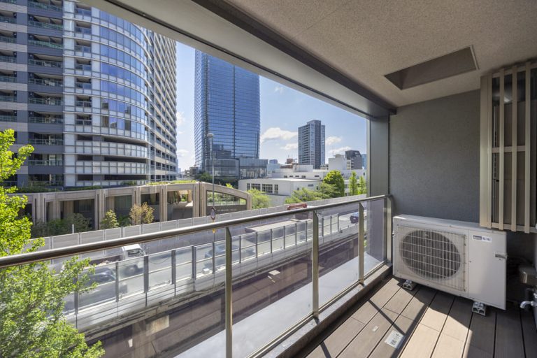 バルコニー（寝室1側）