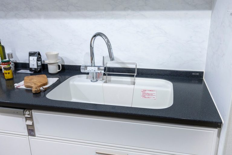 キッチン シンク