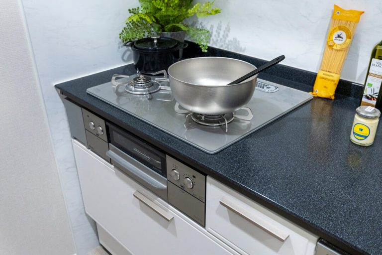 キッチン 3口ガスコンロ