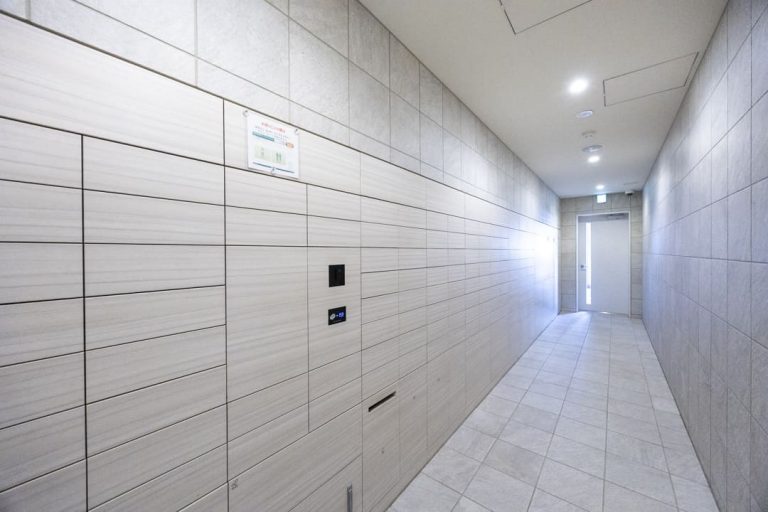 宅配ボックス、メールコーナー