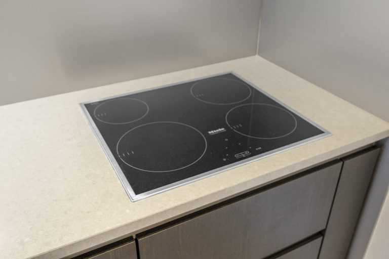 キッチン IHクッキングヒーター