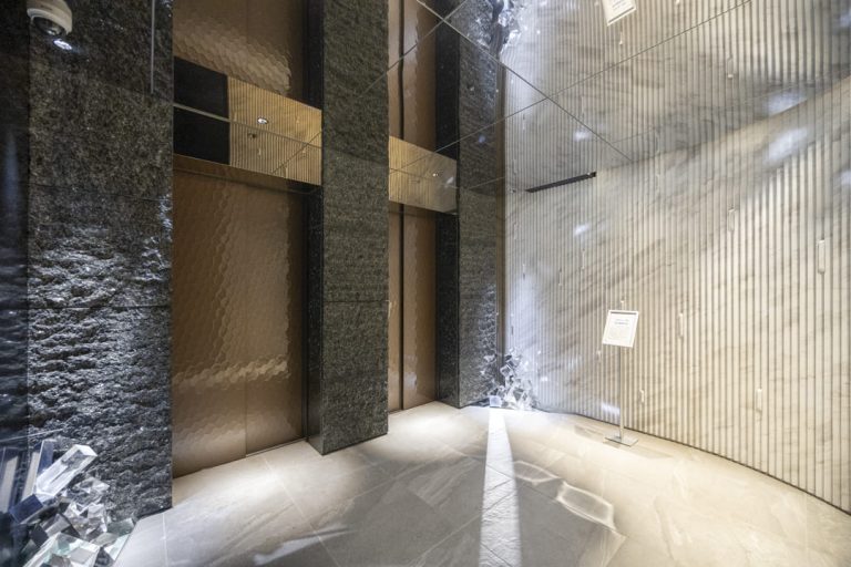 エレベーターホール