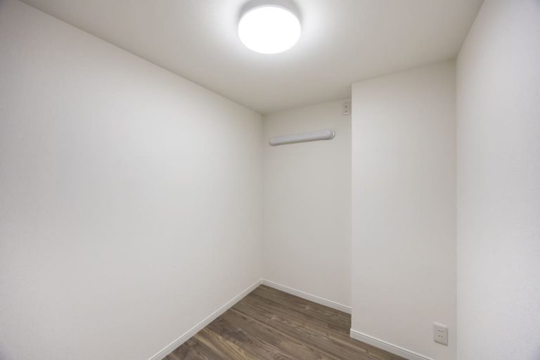 サービスルーム