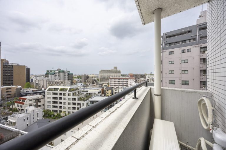 バルコニー（南西側）