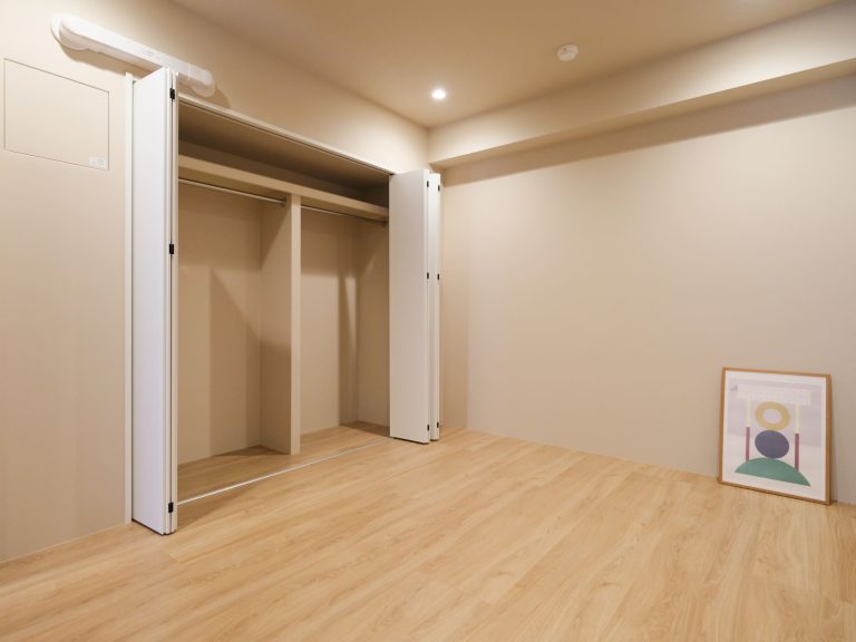 洋室1（約5.7帖）