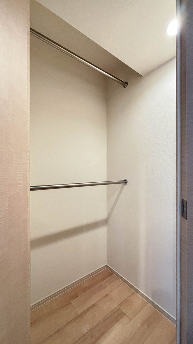 洋室1 WIC（ウォークインクローゼット）