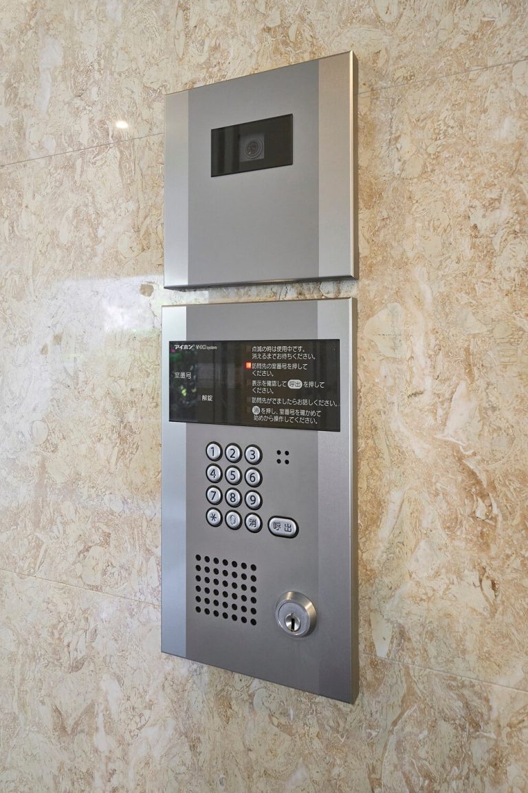 エントランス オートロックあり