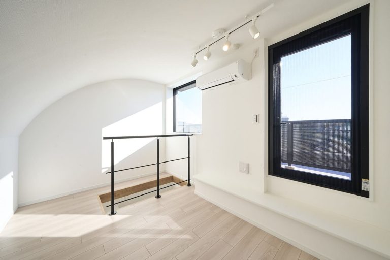 トップラウンジ