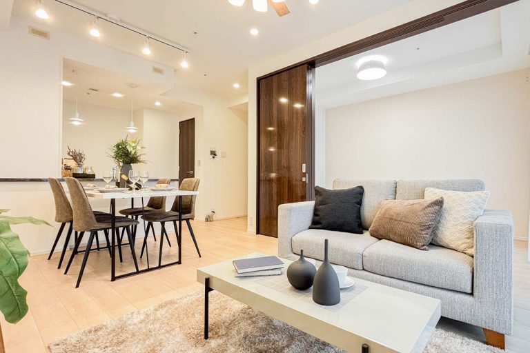 有明　全居室バルコニーに面したワイドスパン設計の3LDK