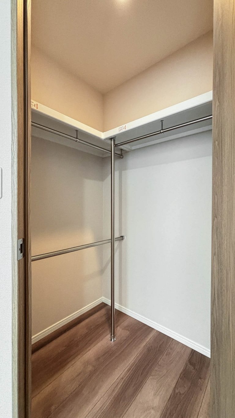 洋室1 WIC（ウォークインクローゼット）