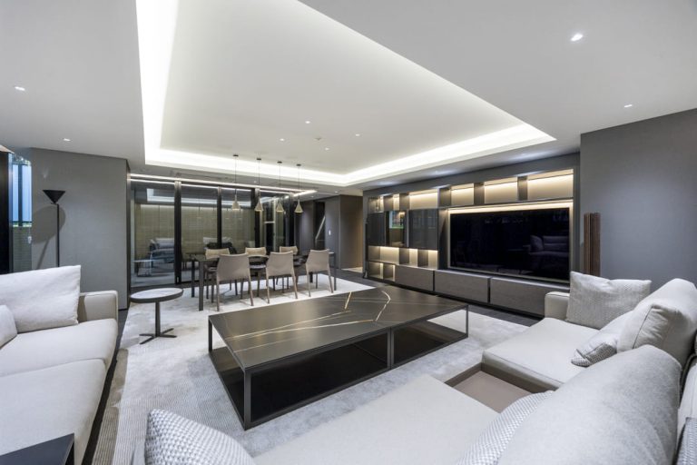 リビングダイニング