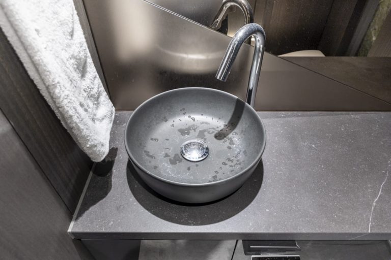 トイレ（1階）手洗い器