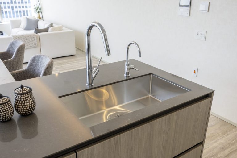 キッチン シンク