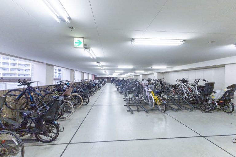 駐輪場
