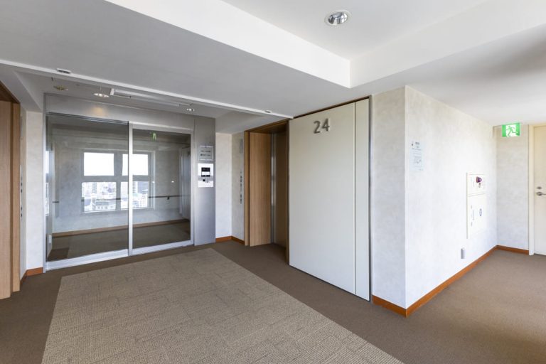 24Fエレベーターホール