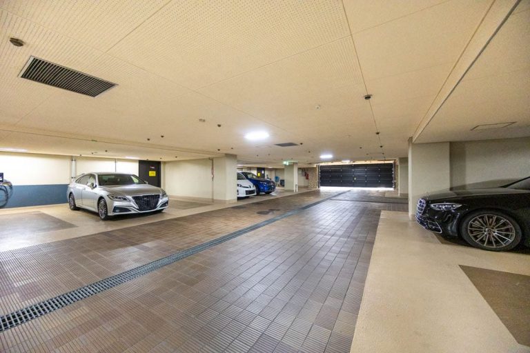 駐車場