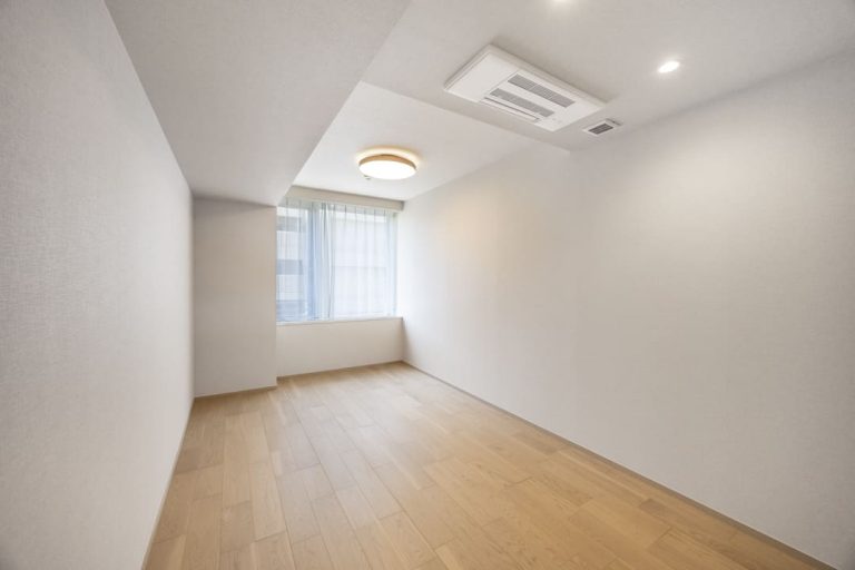 寝室2（約9.8帖）