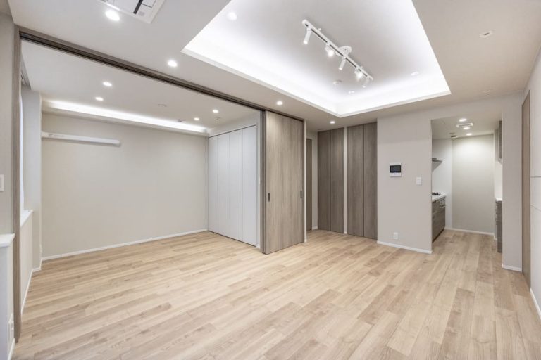 護国寺　鳩山会館の緑を傍らに暮らす、上質な住空間