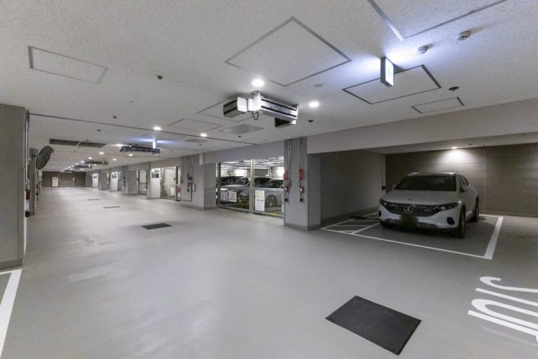 駐車場