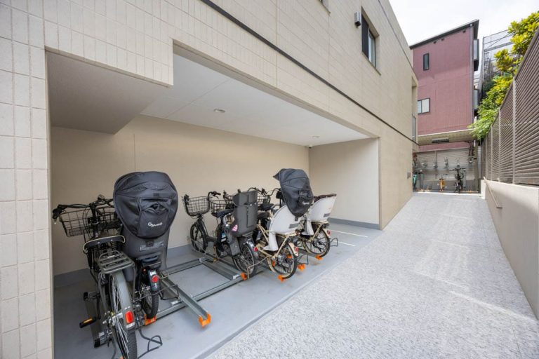 駐輪場