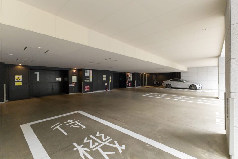 駐車場