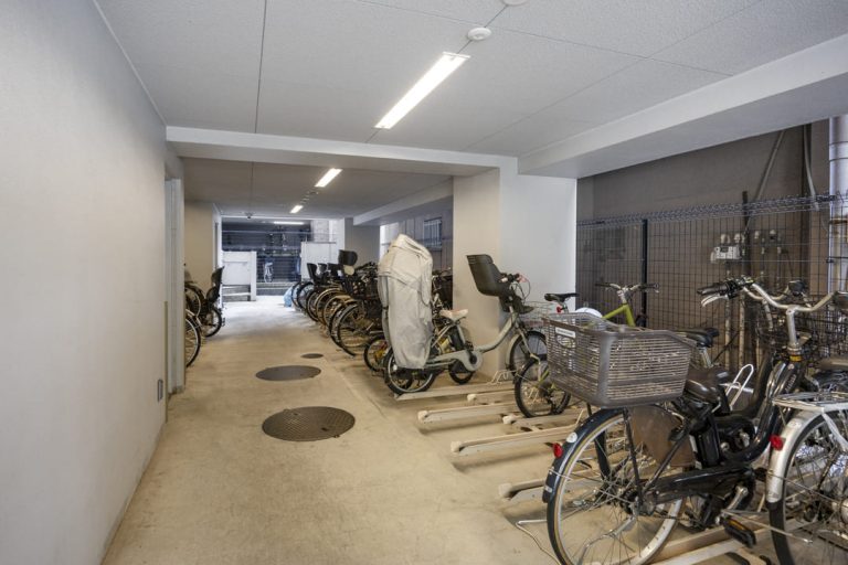 駐輪場