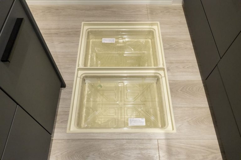 キッチン 床下収納