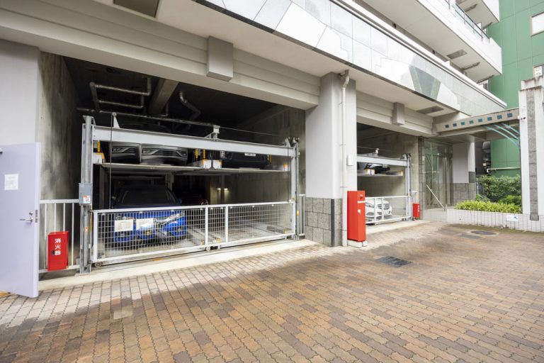 駐車場