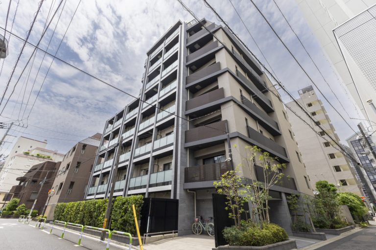 茗荷谷　播磨坂に寄り添う、光と緑の2SLDK