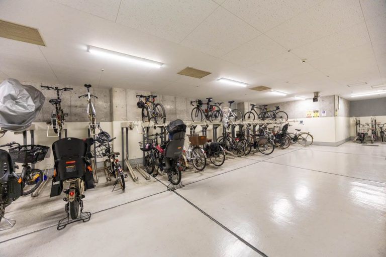 駐輪場