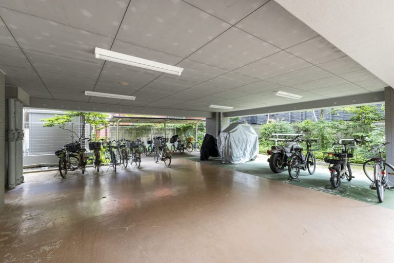 駐輪場・バイク置き場