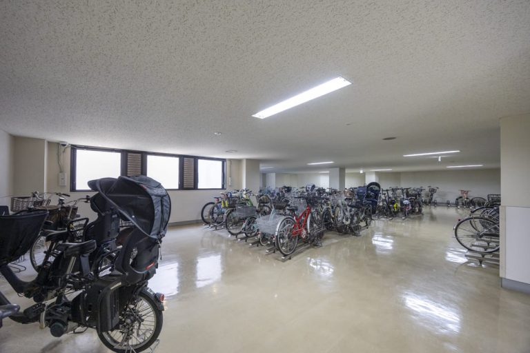 駐輪場