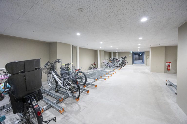 駐輪場