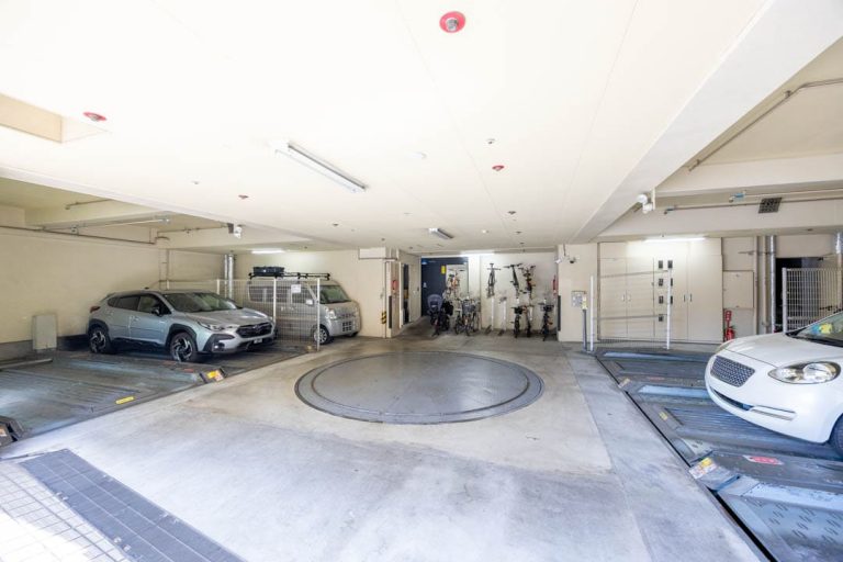 駐車場
