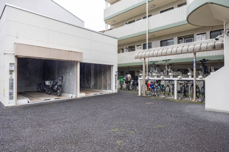 駐輪場