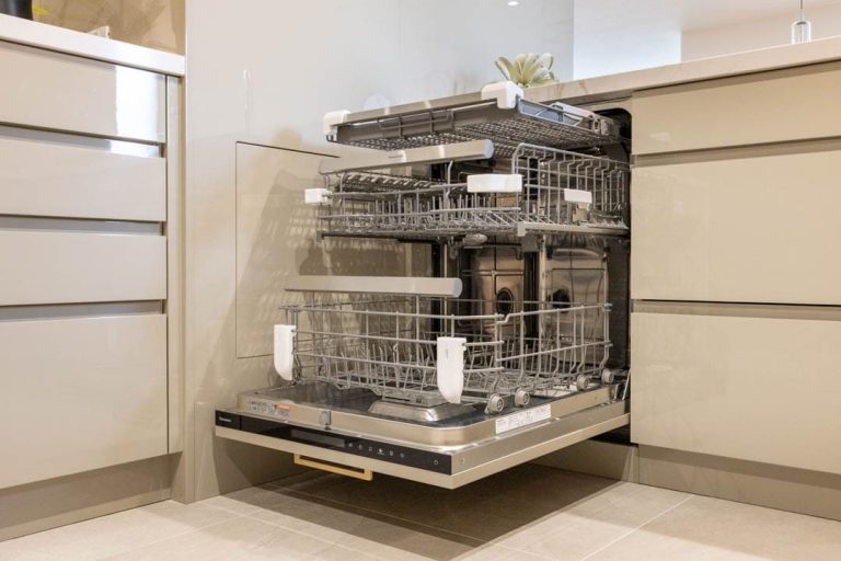 キッチン Panasonic製大型食洗機