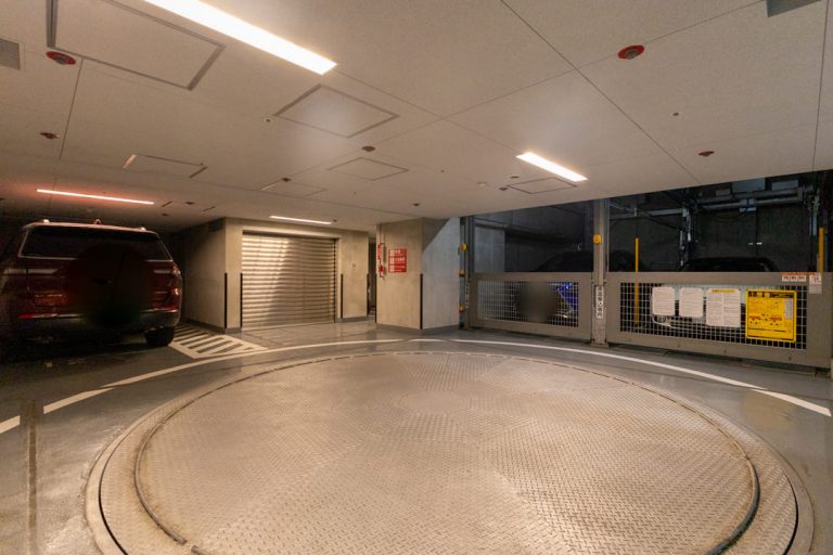 駐車場