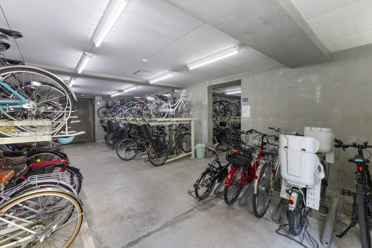 駐輪場