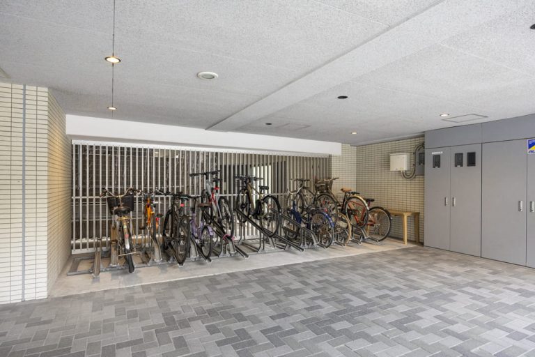 駐輪場