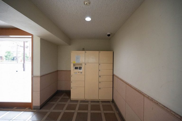 宅配ボックス