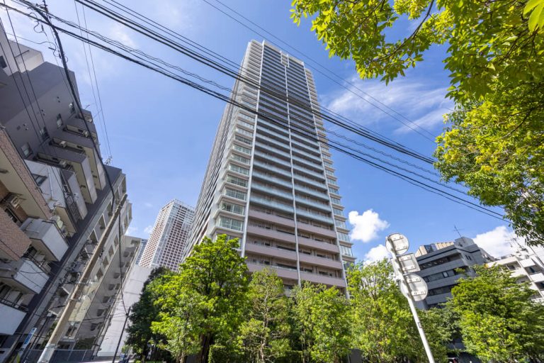 ブランズタワー芝浦　青空を身近に感じる、都市の住まい