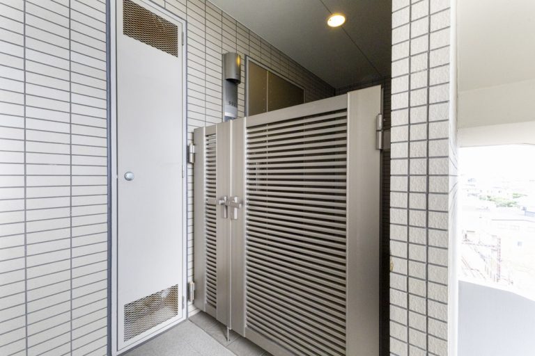 玄関 ポーチ