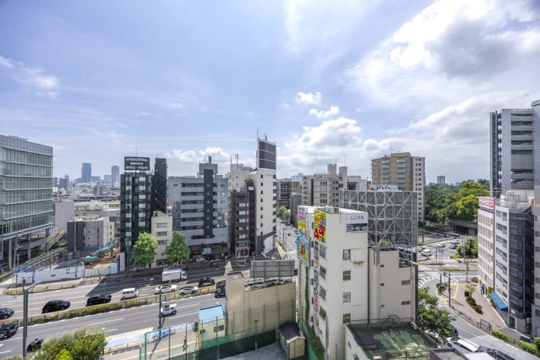 四谷三丁目　都心と緑を愉しむ、南向きのタワーライフ